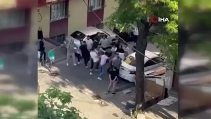 Madde Bağımlılığıyla Mücadelede Eşsiz Bir Cesaret Hikayesi: Kapıları Zorlayan Bir Genç